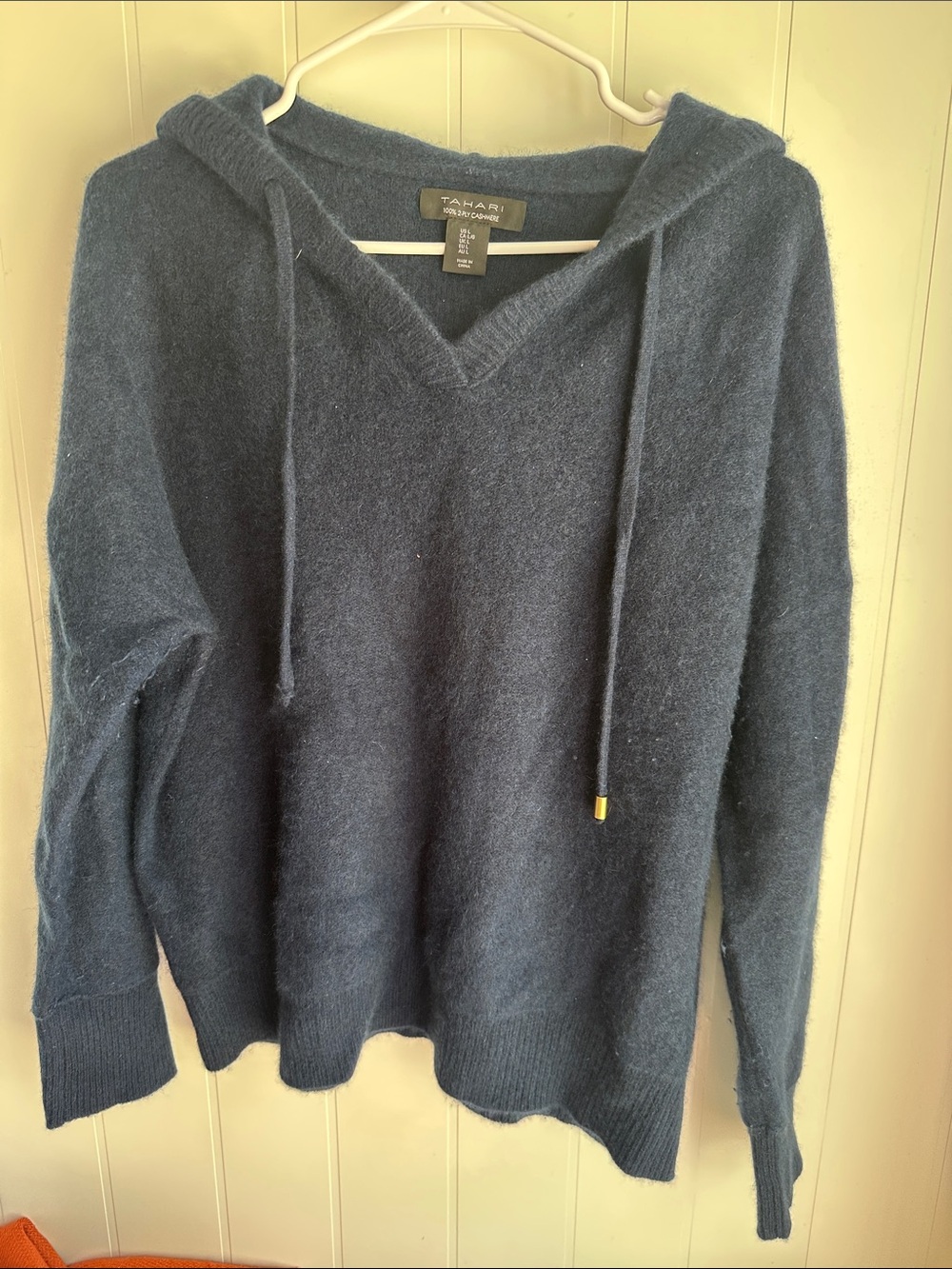 Tahari Women's Dark Navy V-Neck Hooded Sweater